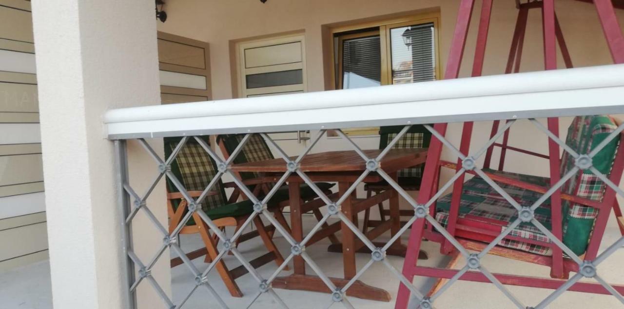 Apartmani Sanja Zaton  Екстер'єр фото