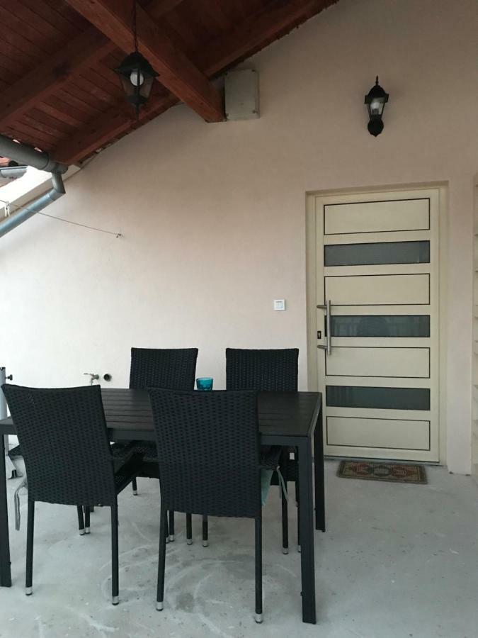 Apartmani Sanja Zaton  Екстер'єр фото